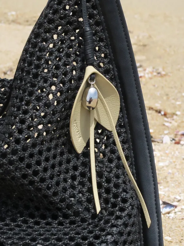 Flora Charm Olive