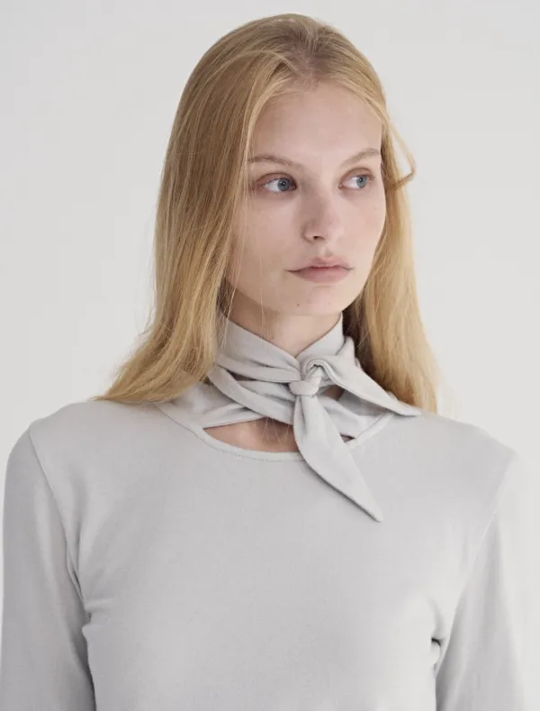 TIE-NECK SLIM FIT TOP [LIGHT GREY]