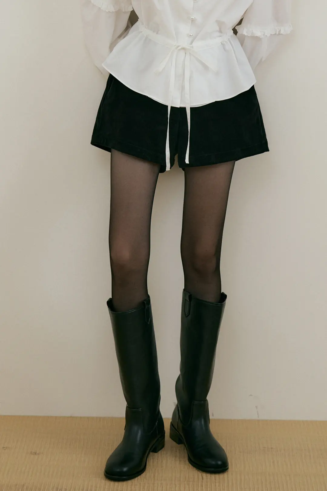모어댄라이크 CORDUROY BANDING SHORT PANTS - BLACK 상품 이미지 1