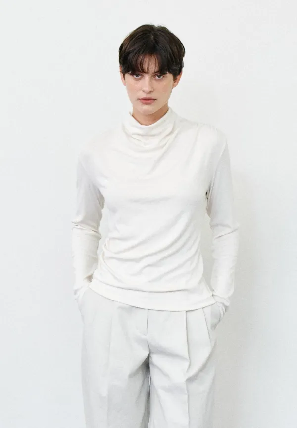 COWL NECK SHIRRING T-SHIRT - CREAM