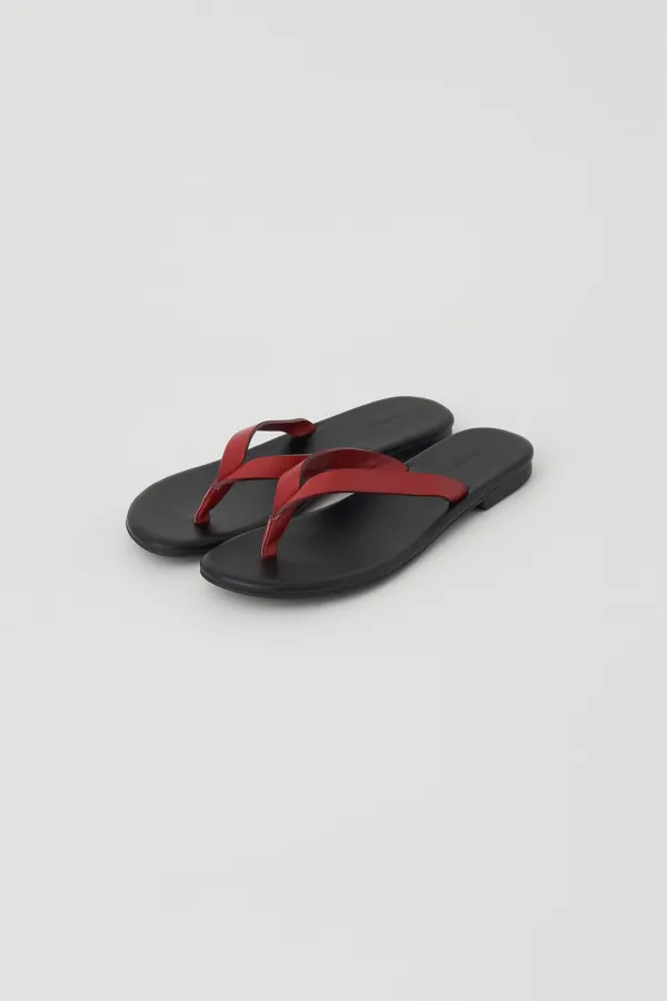 [Exclusive] Leather Flip Flop