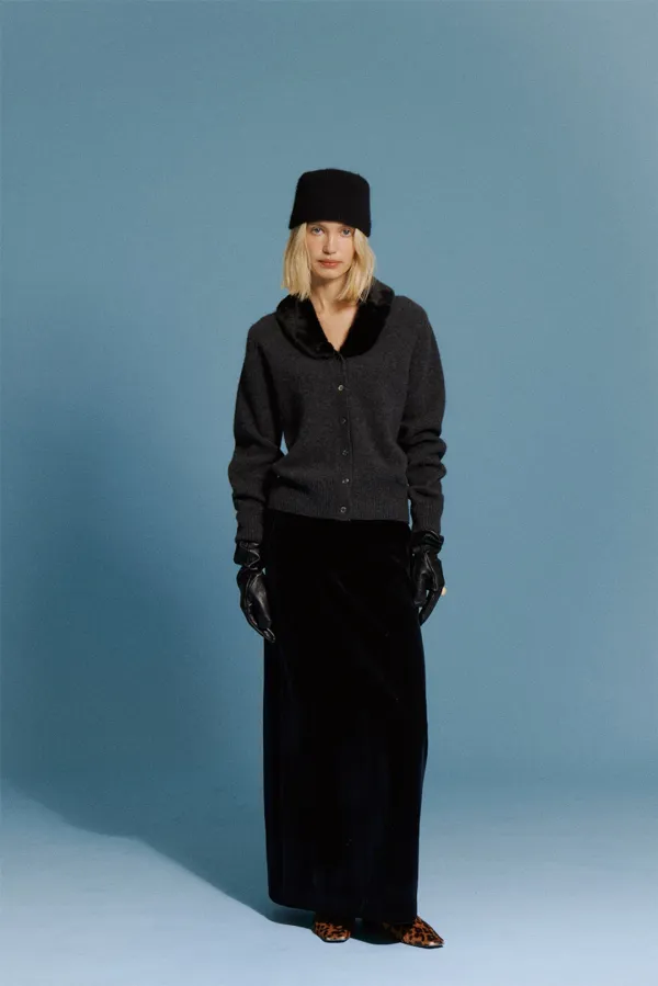 [3RD] Fur Trim Cardigan in Charcoal