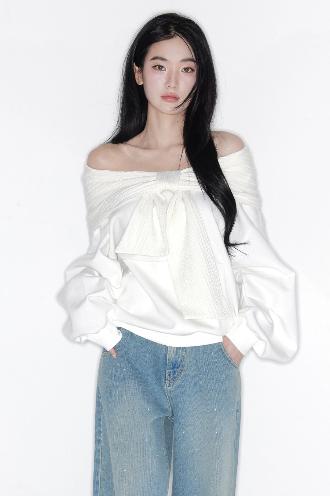 더티스 TWO-WAY RIBBON OFF SHOULDER HOODIE(SPRING VER.) (IVORY) 상품 이미지 3
