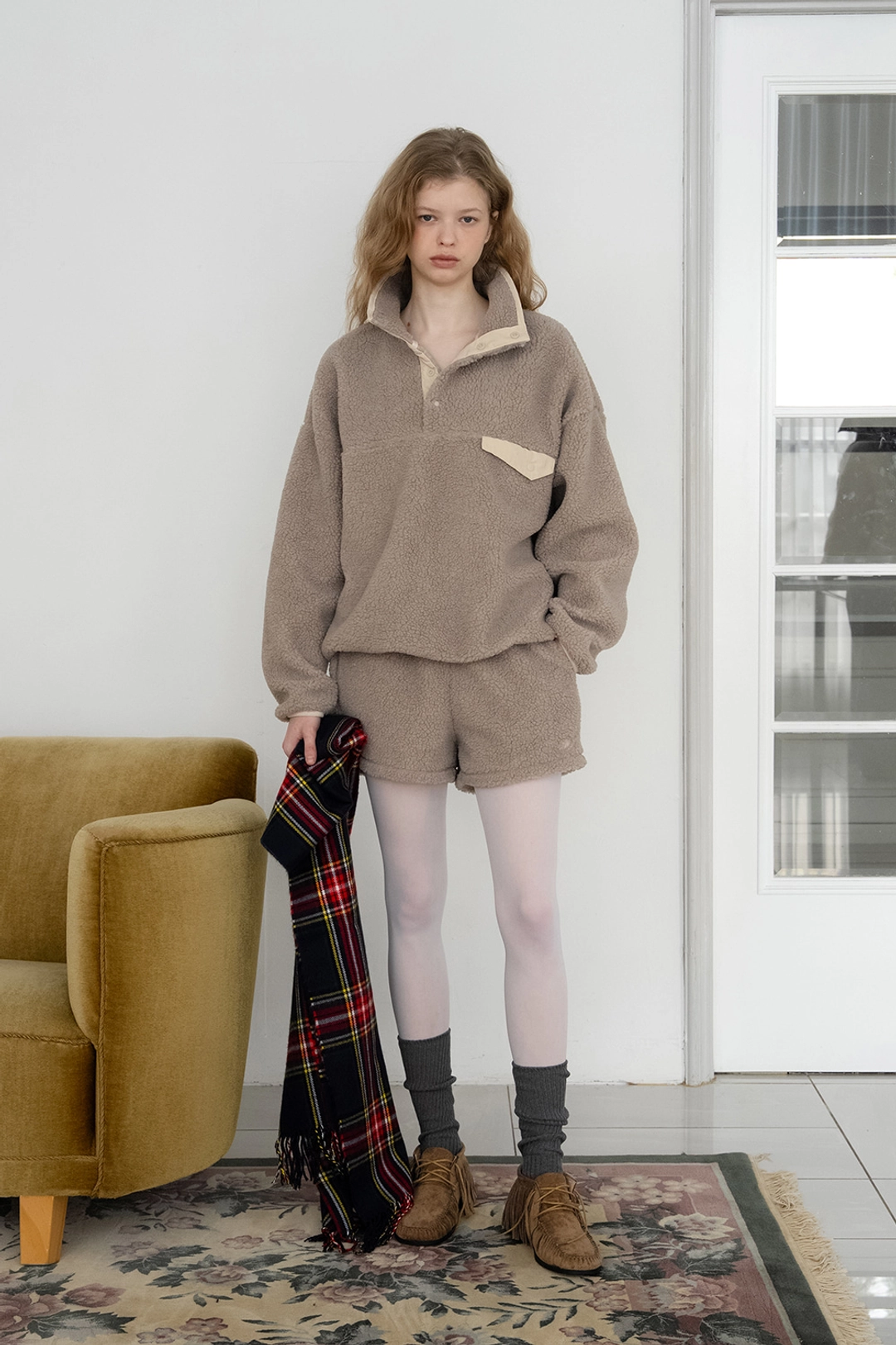 위드아웃썸머 Teddy fleece shorts_mocha 상품 이미지 2