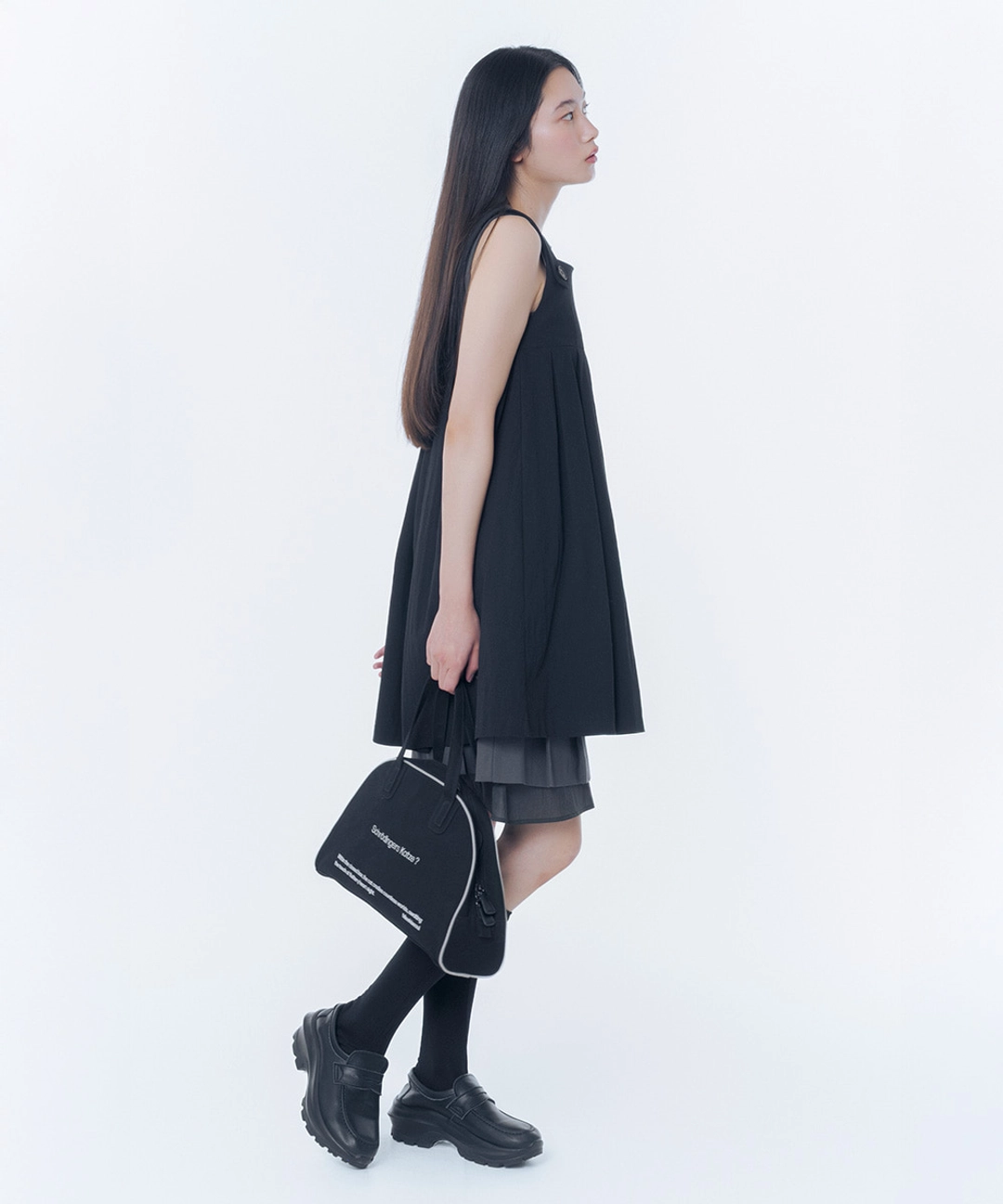 미세키서울 Pleats button doll dress BLACK 상품 이미지 2