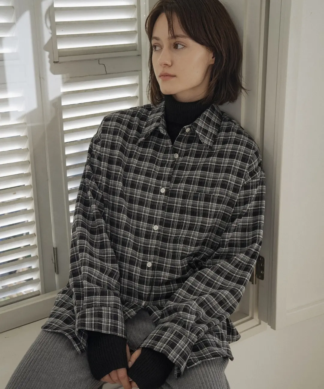 반원 아뜰리에 A3507 포켓 체크 셔츠_Black 상품 이미지 2