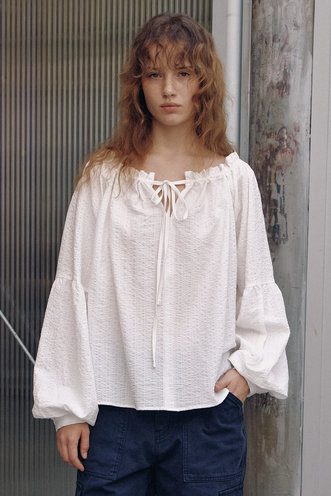 브렌다 브렌든 string balloon blouse - ivory 상품 이미지 2