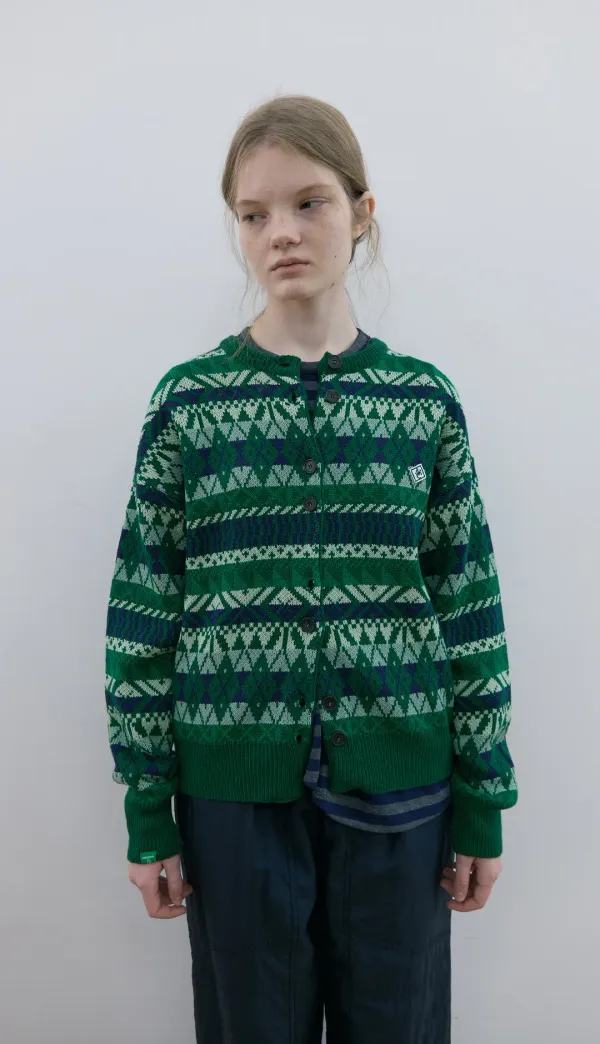 132. Mixed pattern cardigan