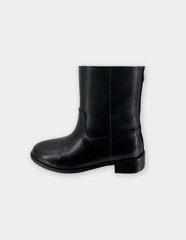 Classic Boots - Black