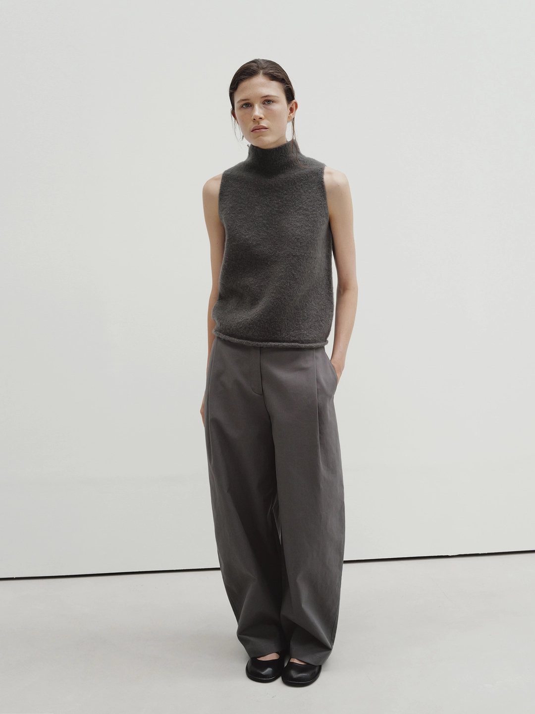 모이아 side tuck pants (stone gray) 상품 이미지 1