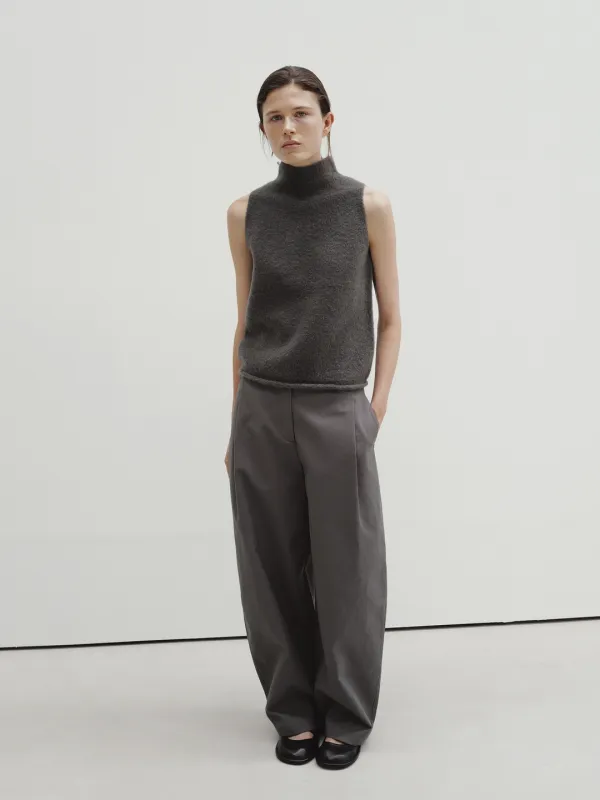 side tuck pants (stone gray)