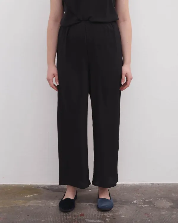 Stoa Pants