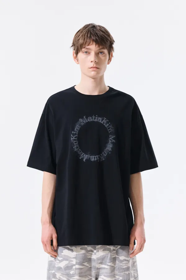 MATIN KIM CIRCLE LOGO TOP FOR MEN IN BLACK