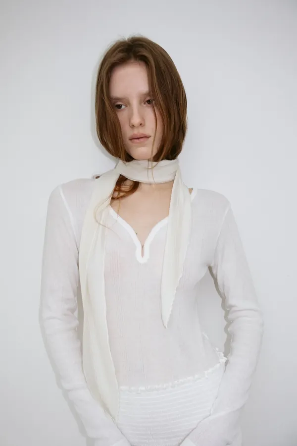 Sheer Pleated Scarf (Ivory / Gray / Black)