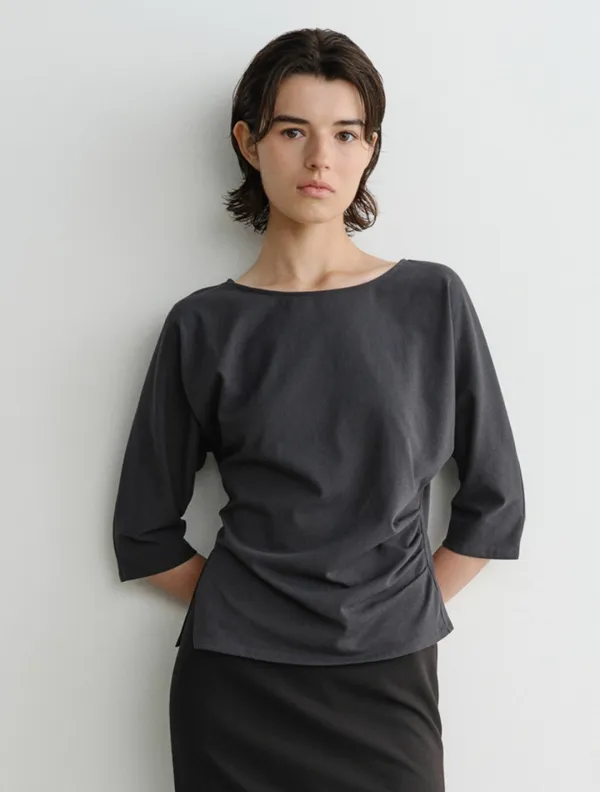 Tilt Tuck T-Shirt (Charcoal)