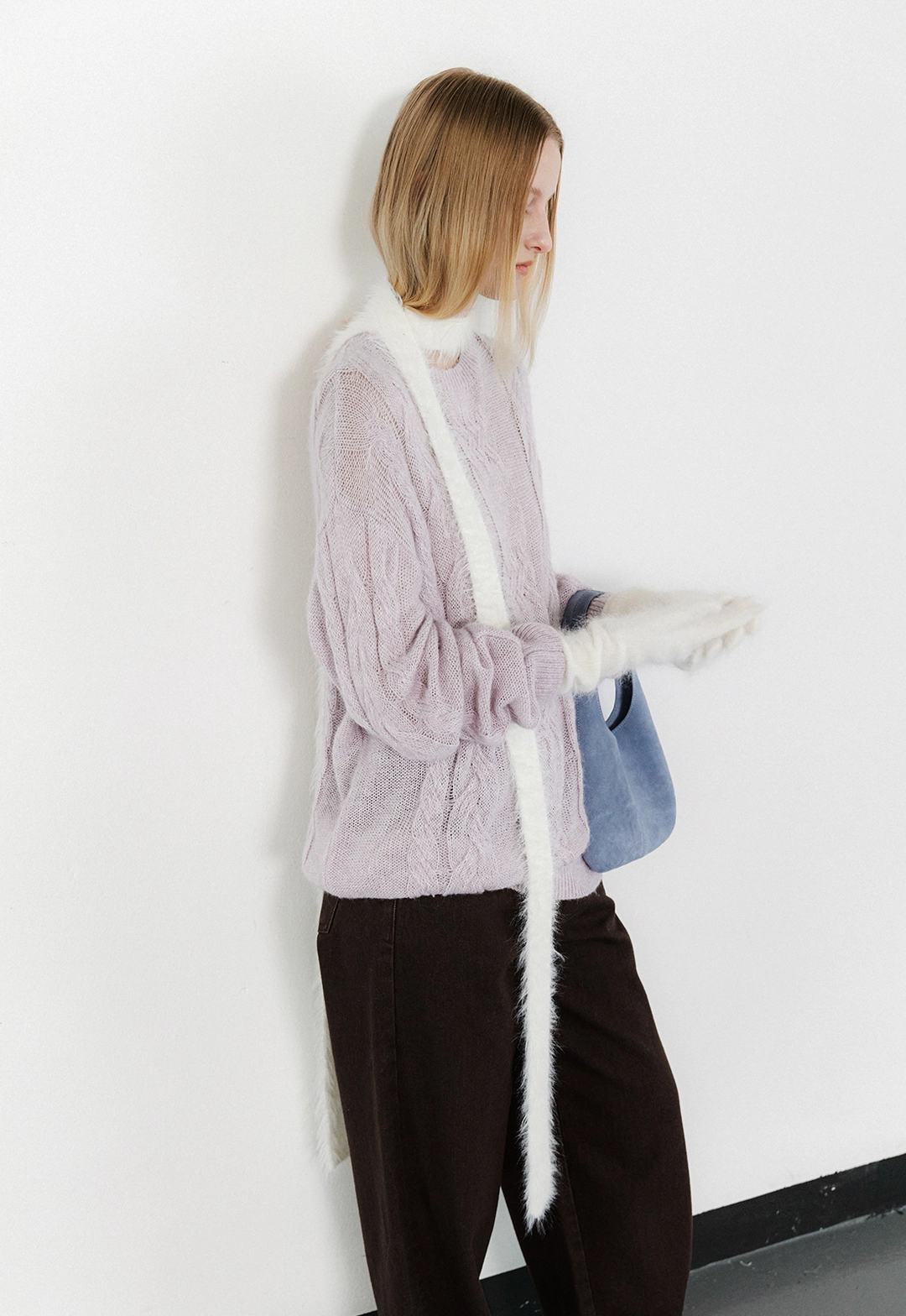 아뜰리에 나인 (T-7138)ALPCA BLEND SHEER LOOSE FIT CABLE KNIT 상품 이미지 3