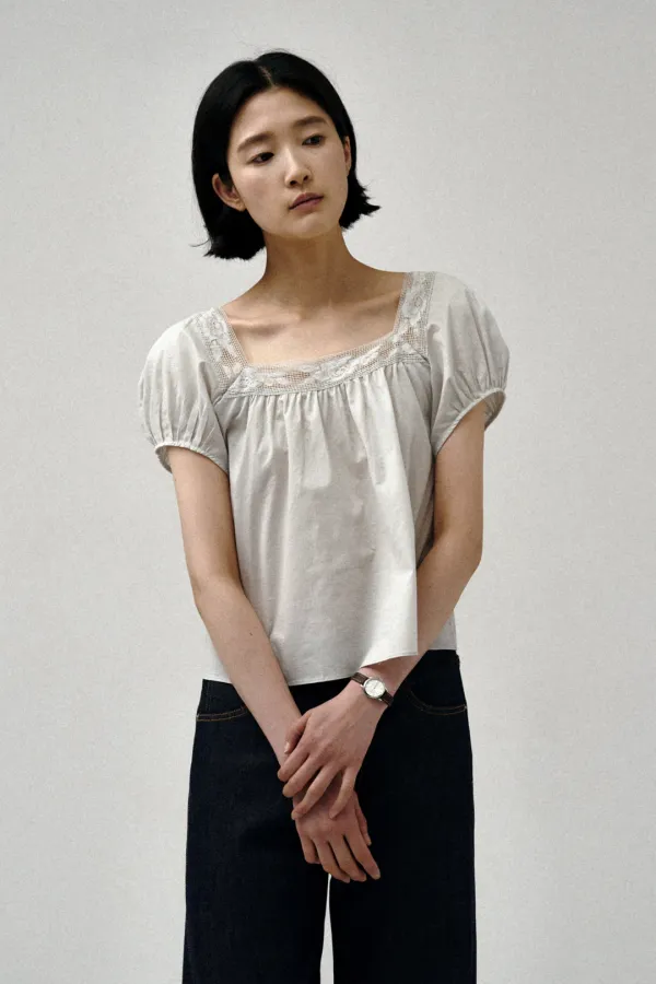 BILLI SQUARE-NECK FLORAL LACE BLOUSE_LIGHT GRAY