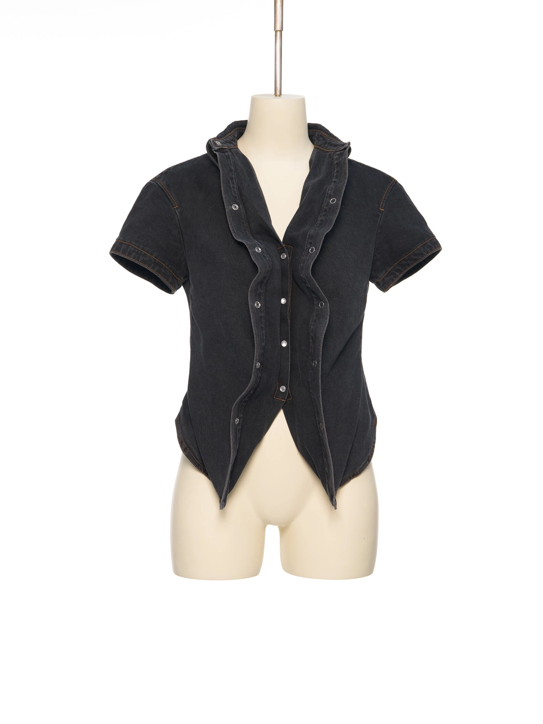 푸쉬버튼 SS26 BLACK RUFFLED DENIM SHIRT 상품 이미지 1