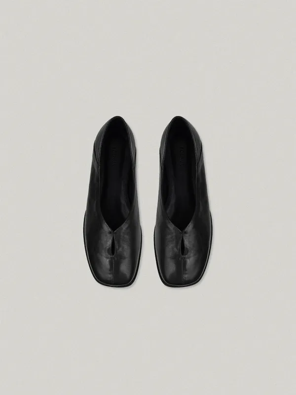 Linde Flat Mule - Black린데 플랫 뮬