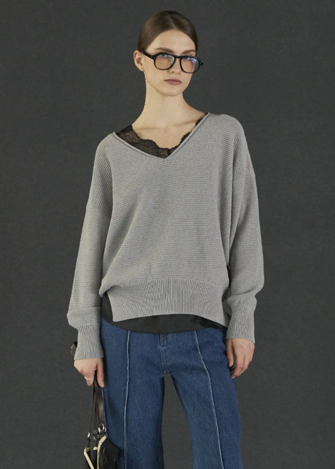 메종드이네스 V-NECK LOOSE-FIT KNIT_GRAY 상품 이미지 2