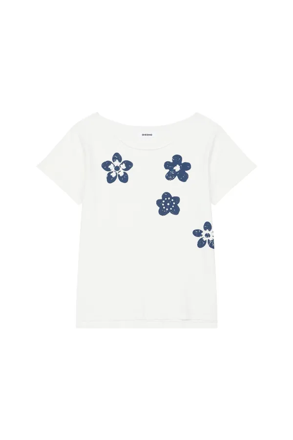 [6/1 예약배송] VINTAGE FLOWER SCOOP NECK T-SHIRT, WHITE