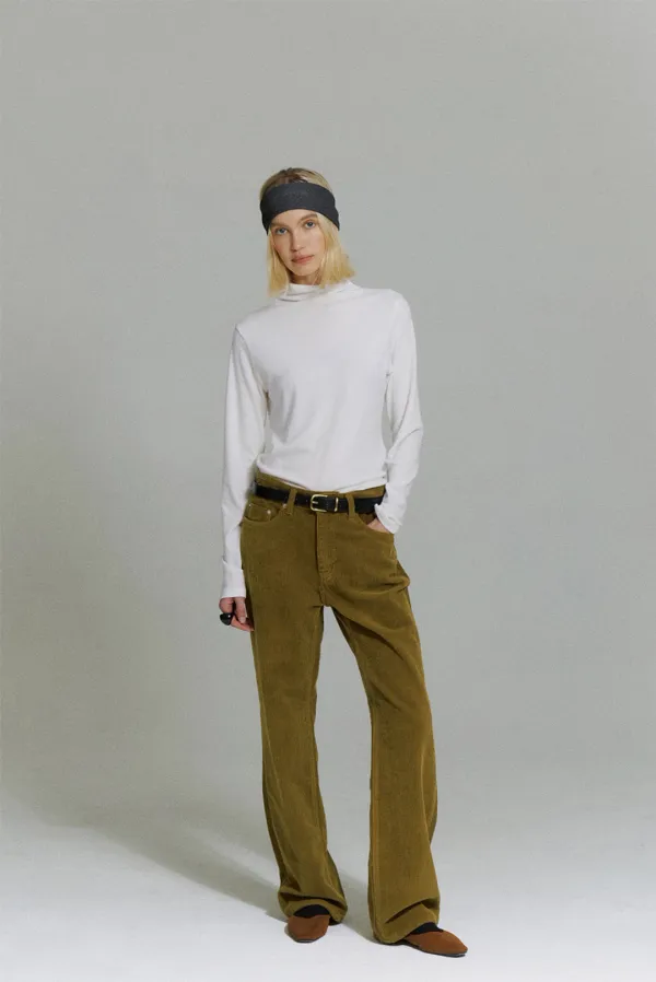Bennett Corduroy Pants in Olive