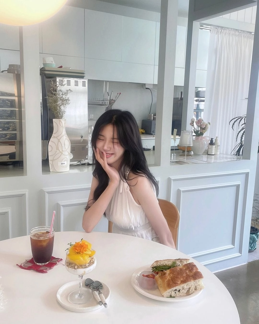 낫유어로즈 @ji__chewClara top (Ivory) 상품 이미지 1