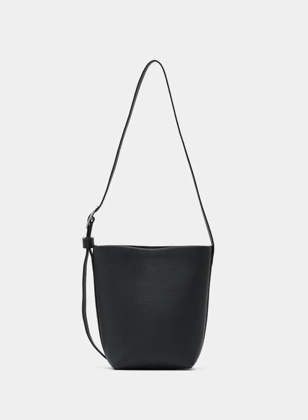 Pulia leather shoulder small bag - Black