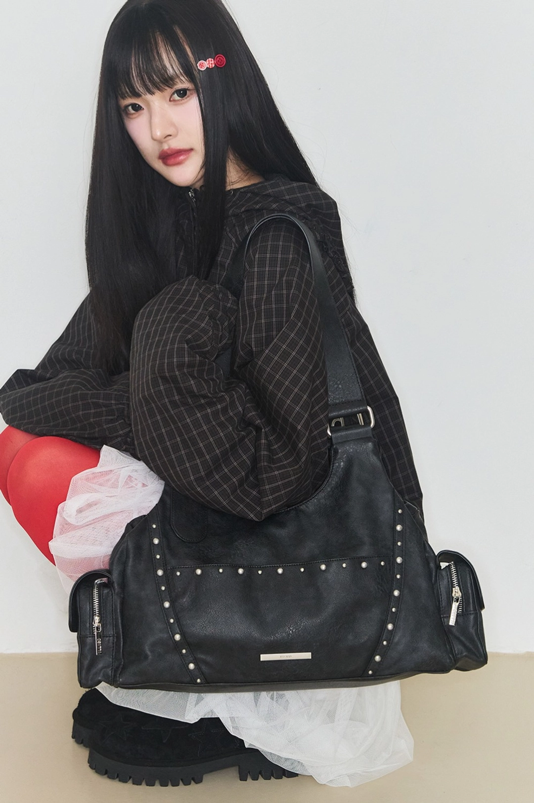 일리고 루프 더블 포켓 숄더 백 블랙 상품 이미지 1