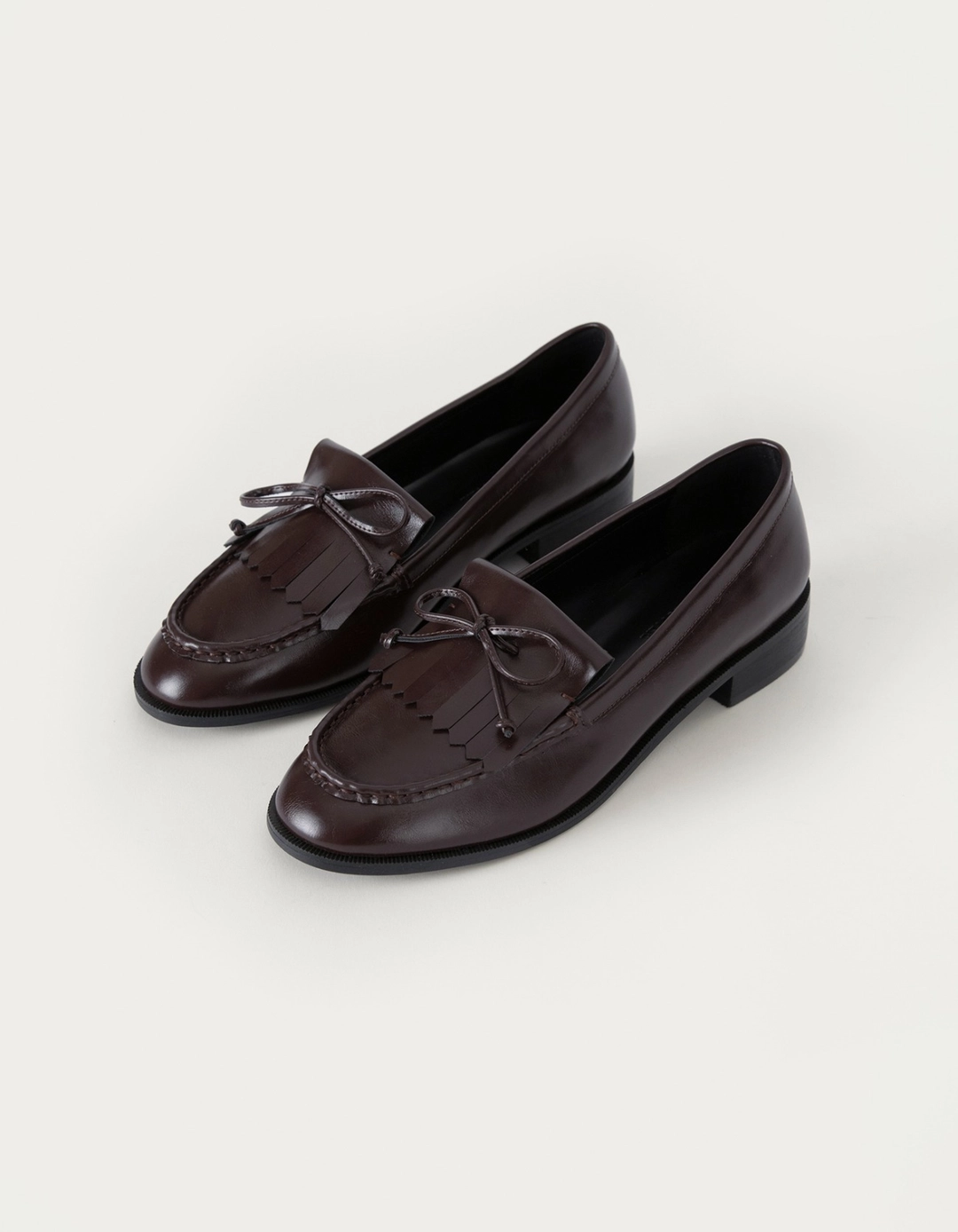 썸웨어버터 Fringe Loafer - Burgundy Brown 상품 이미지 1