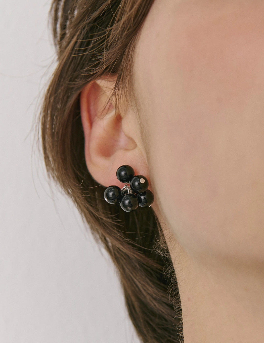 에뜨리브 Black Cluster Earrings 상품 이미지 2