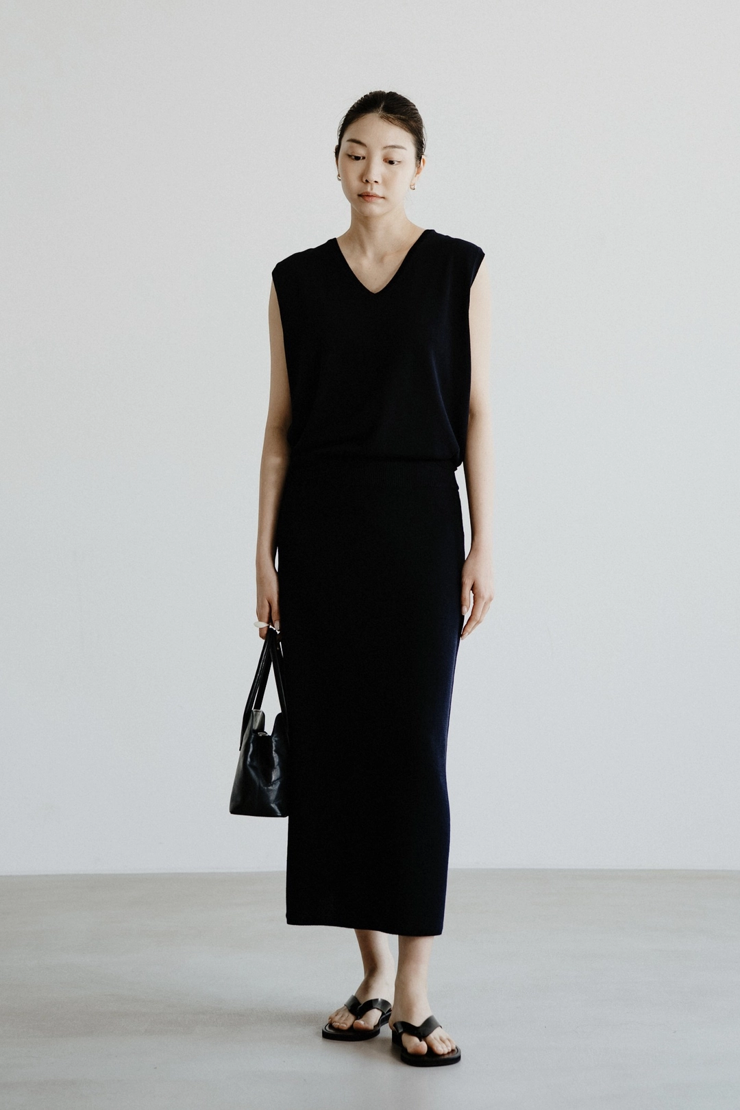 스앨더 35410_Linen-blend midi skirt TW 상품 이미지 1