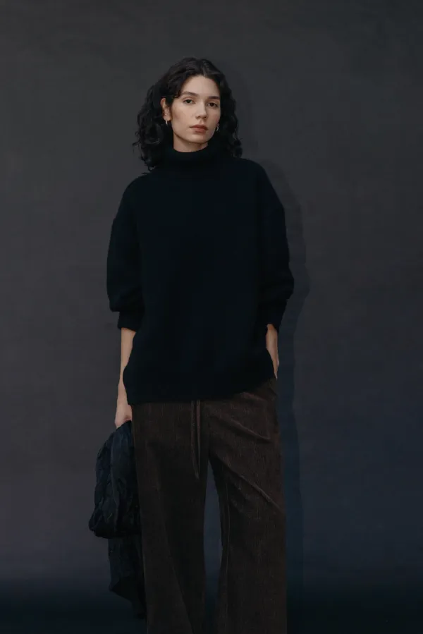Merino Wool Roll Neck Knit (Black)