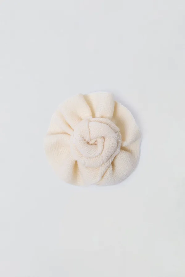 [3차 리오더] KNIT CORSAGE BROOCH_IVORY