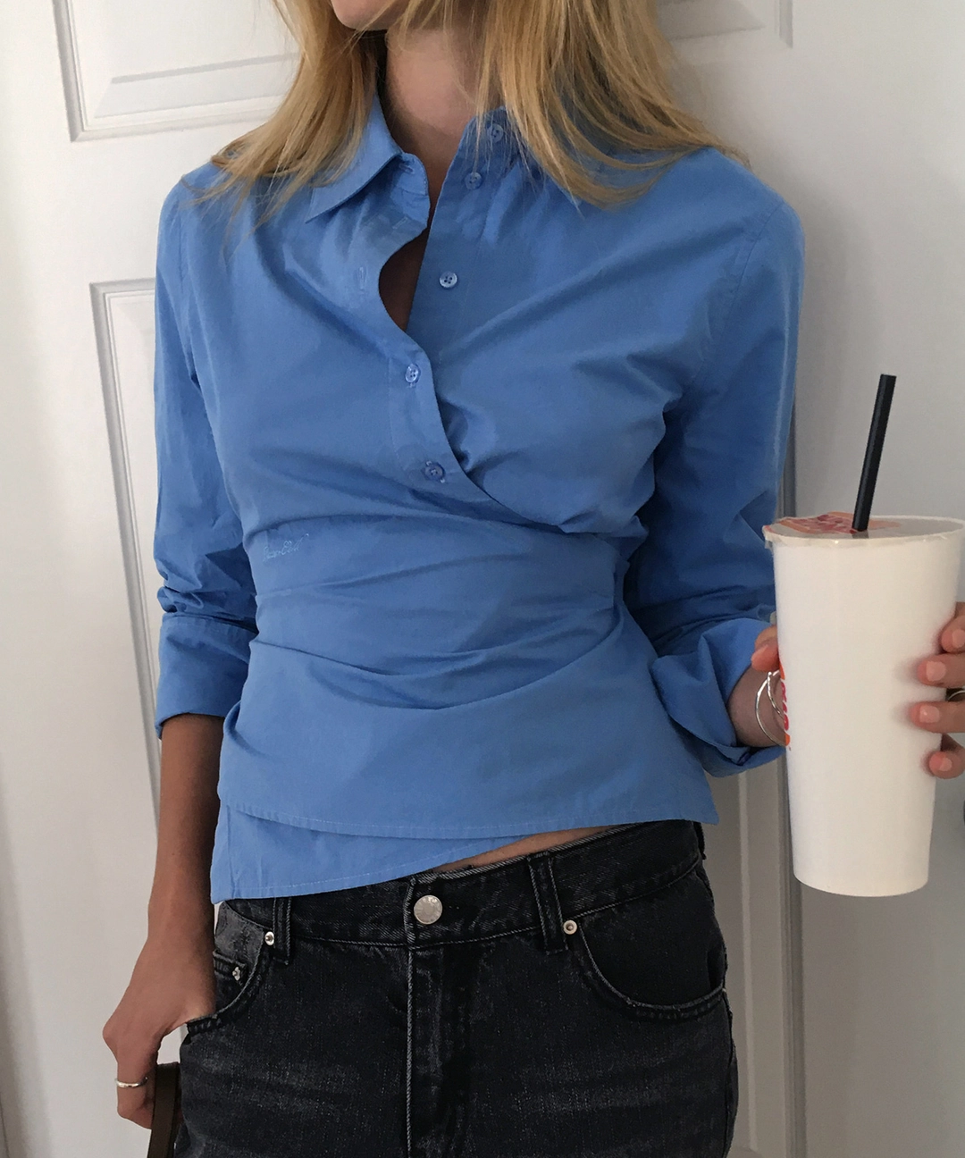 비터셀즈 Twist Crop Shirt-Blue 상품 이미지 2