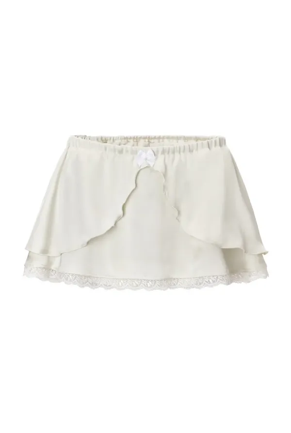 Milky ribbon skirt