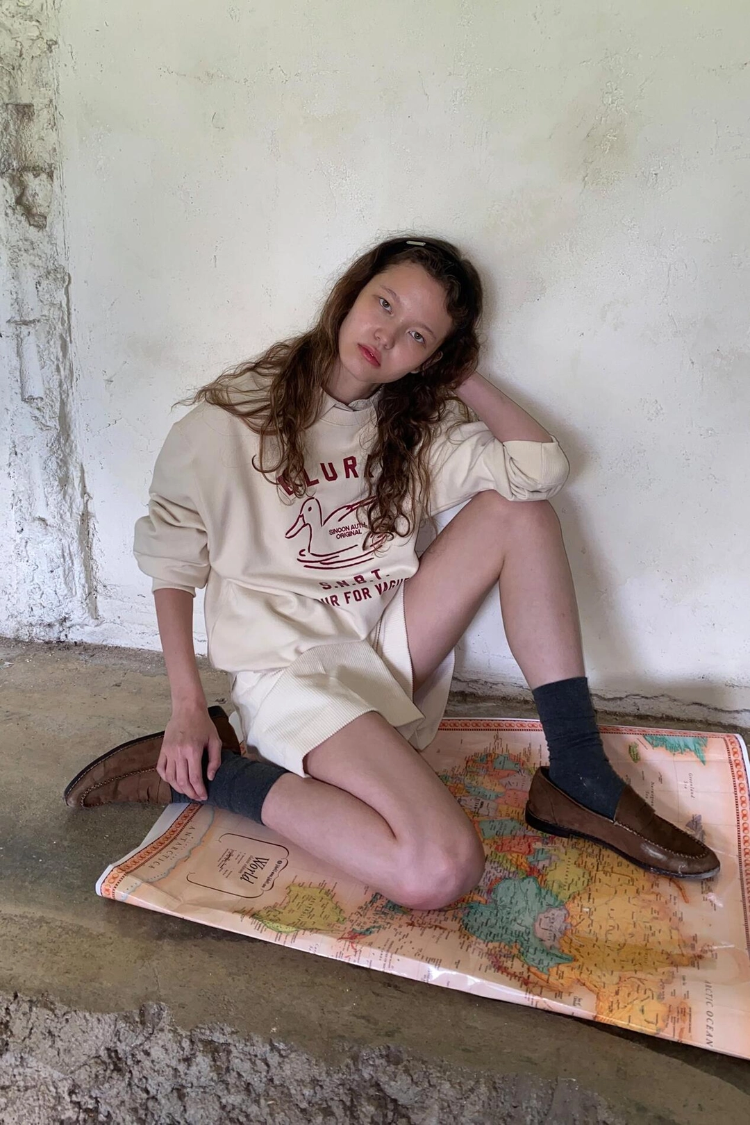 시눈 Blurry Duck Sweatshirt (Ivory) 상품 이미지 3
