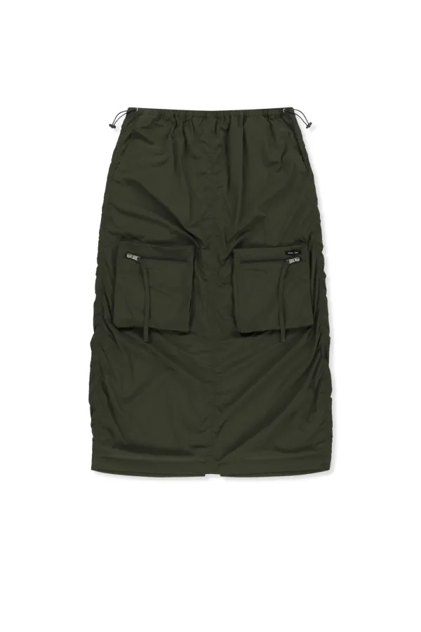 PATCH POCKET SHIRRING NYLON SKIRT IN KHAKI