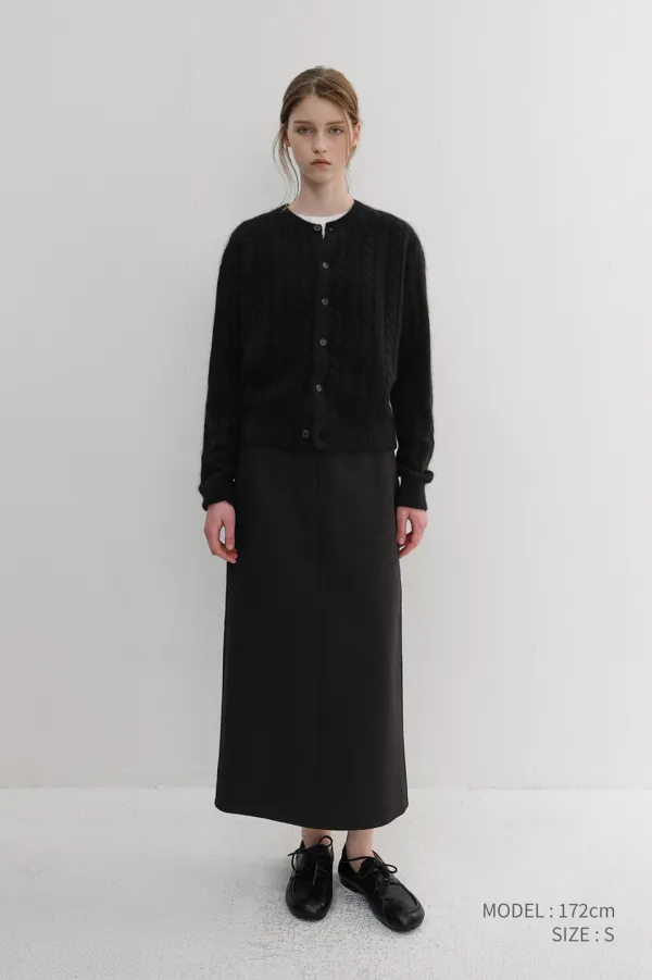 H-LINE LONG SKIRT BLACK_UDSK6D223BK
