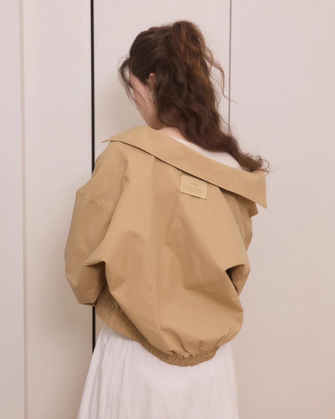 어다울 [2차 리오더] Clear zip up blouson - beige 상품 이미지 3