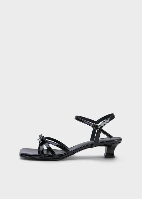 AMY SANDAL [C5S10BK]