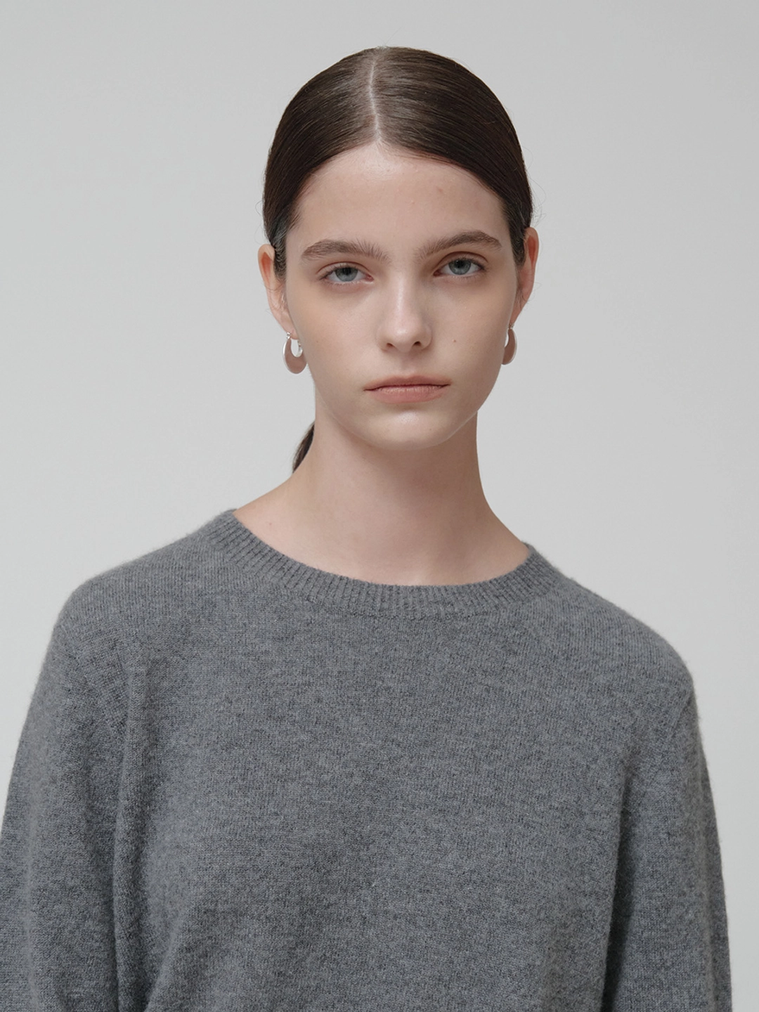 뮤제 [ESSENTIEL][Cashmere 100%] ETOFFE Wholegarment Round-Neck Knit Pullover_Gray 상품 이미지 3