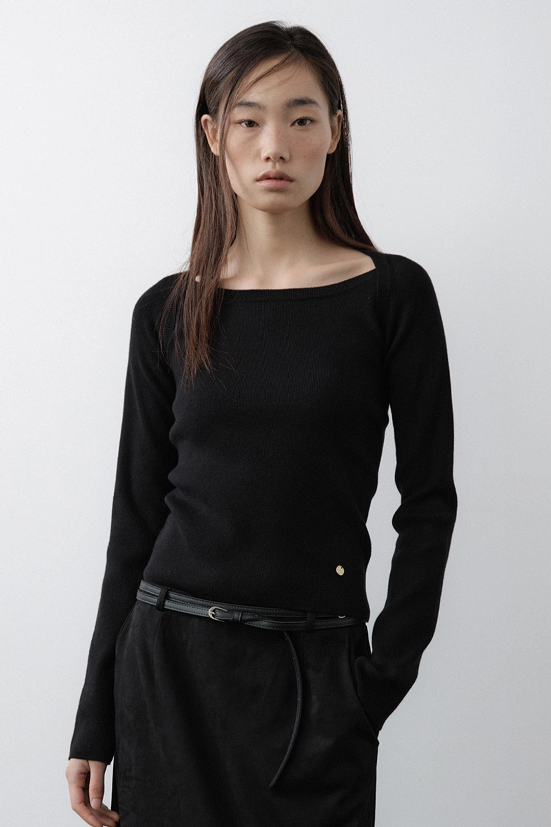 루시르주 Wool Boatneck Bolero Knit Top (Black) 상품 이미지 1