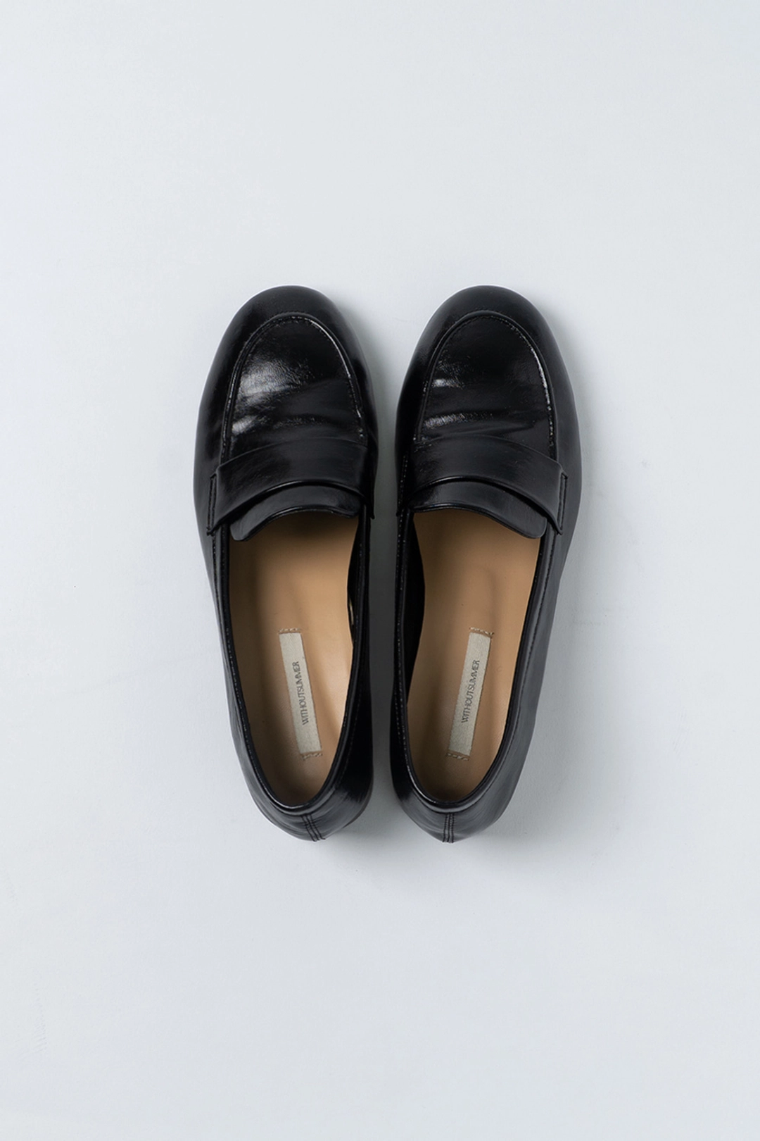 위드아웃썸머 [이나pick] Glossy loafer_black 상품 이미지 1