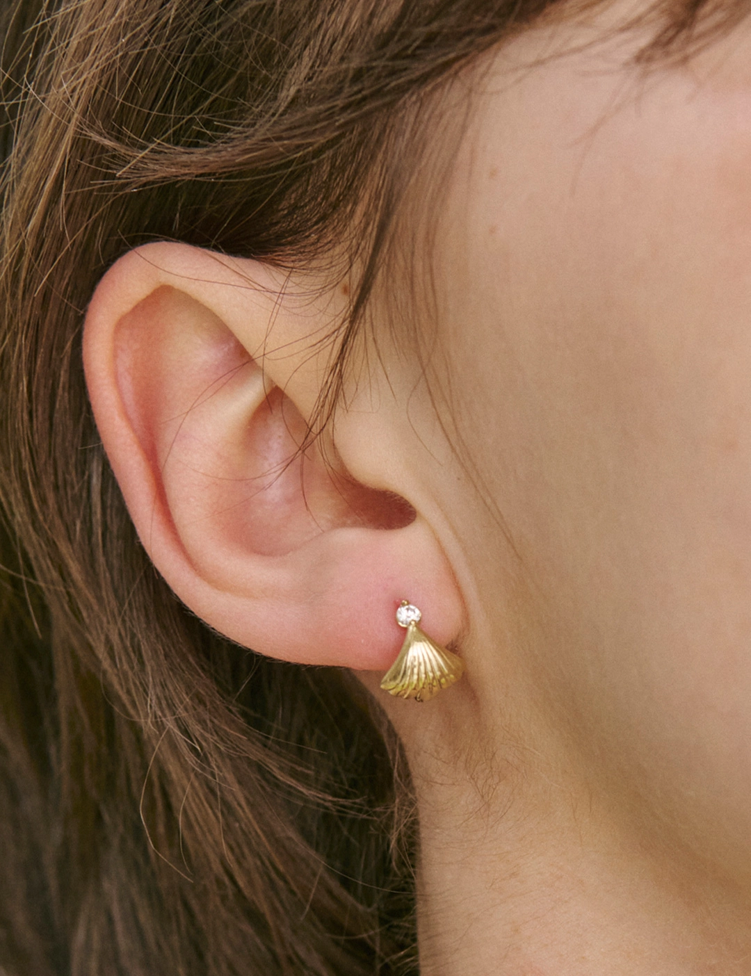 에뜨리브 Shell Spark One-touch Earrings 상품 이미지 1