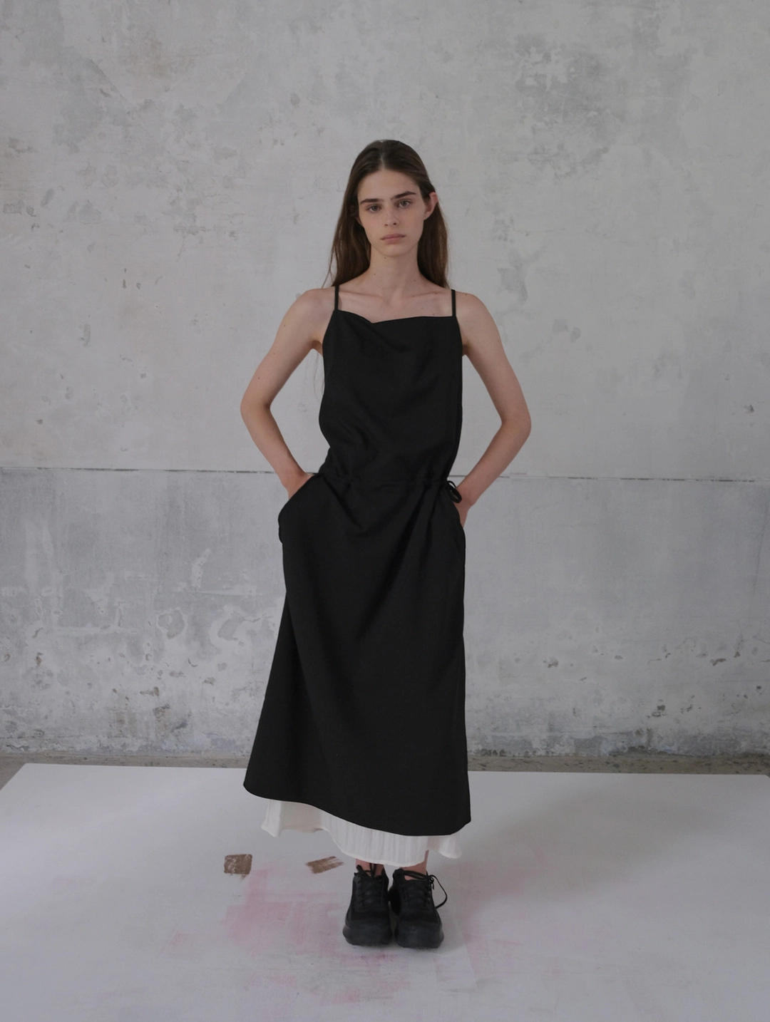 포에토 Reflect drape dress - black 상품 이미지 2