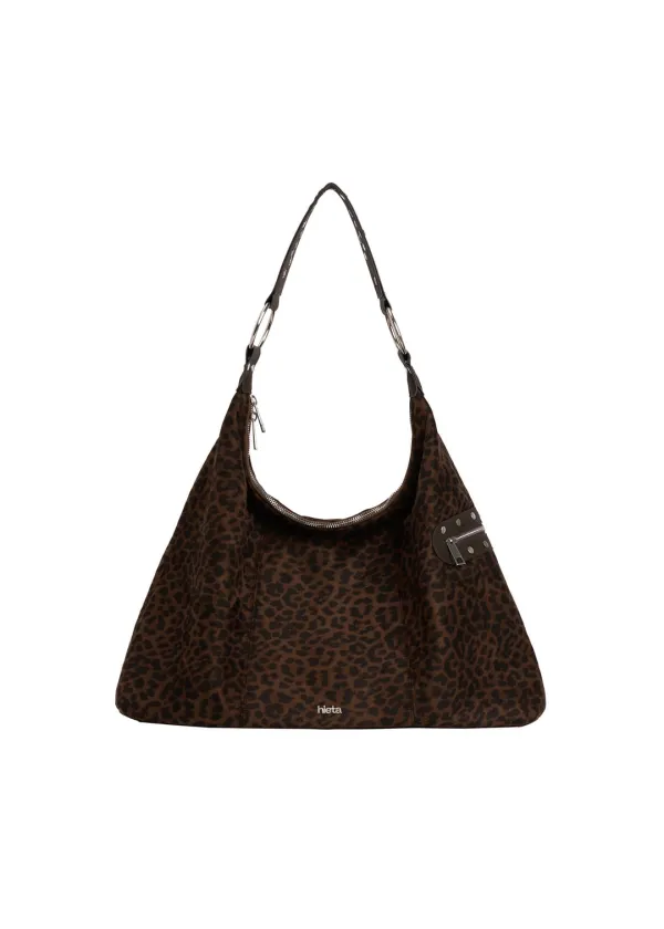 Carrie / Leopard