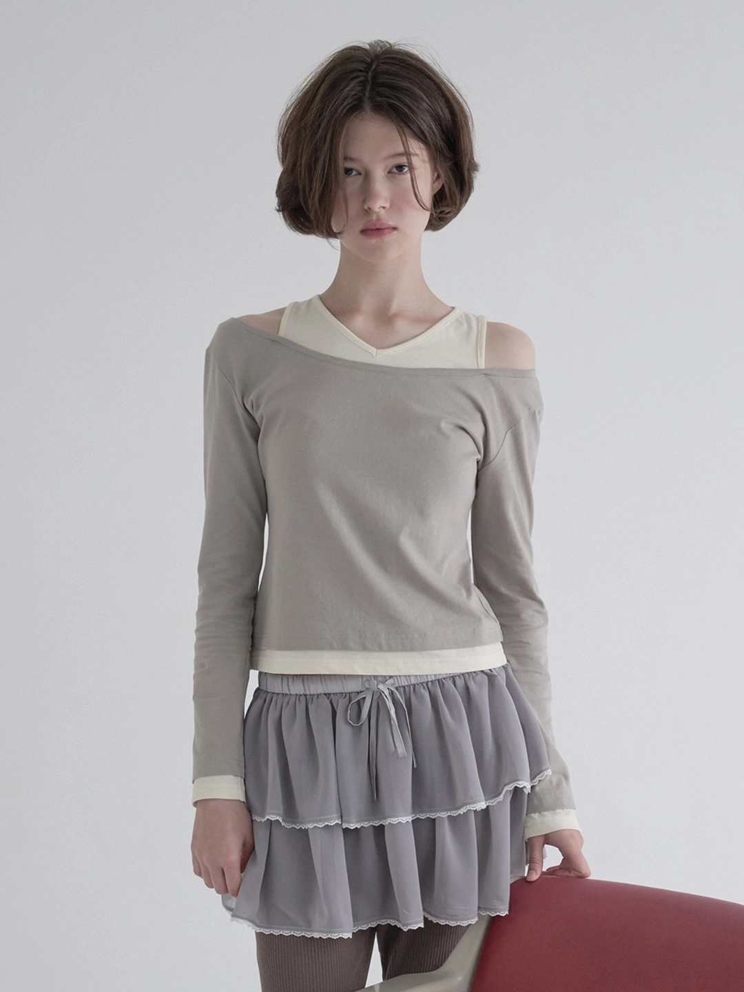 마가린핑거스 LAYERED CUTOUT T-SHIRT (LIGHT GREY) 상품 이미지 2