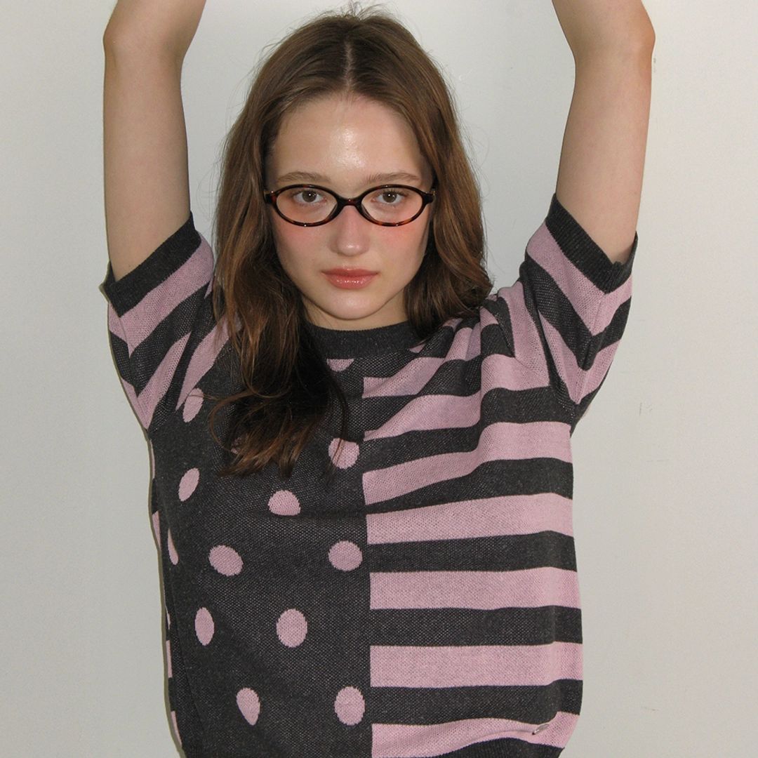 론론 DOT STRIPE MIX HALF KNIT CHARCOAL PINK 상품 이미지 2