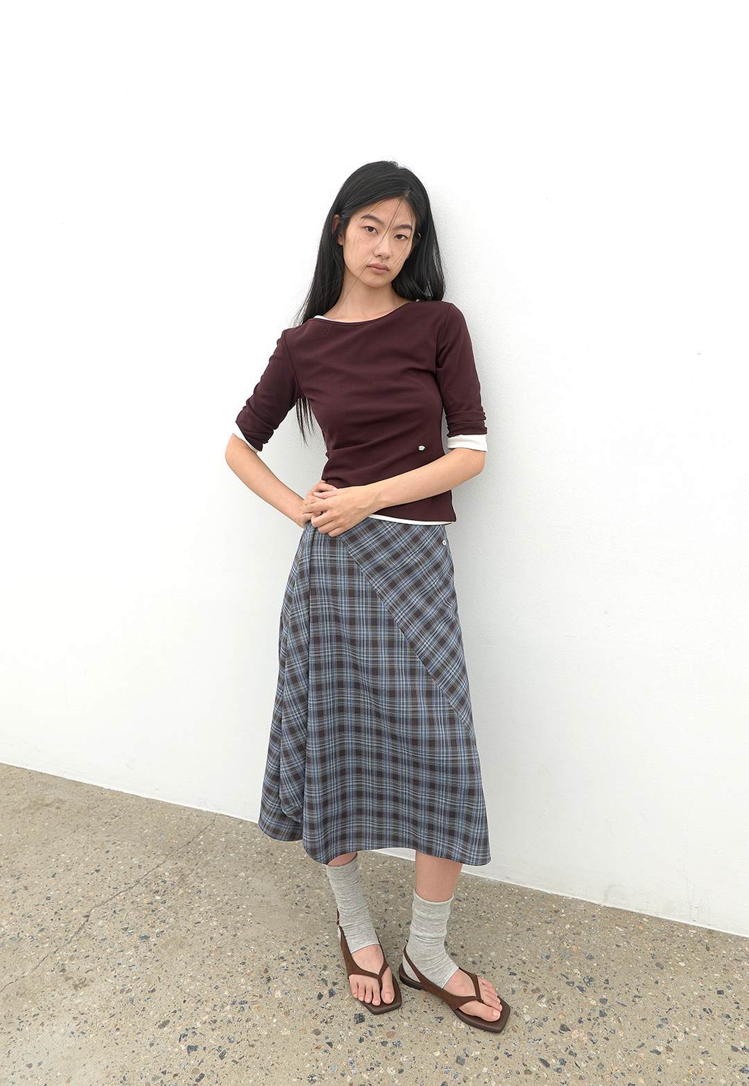 아뜰리에 나인 (SK-5115)ASYMMETRIC CHECK FLARE SKIRT 상품 이미지 3
